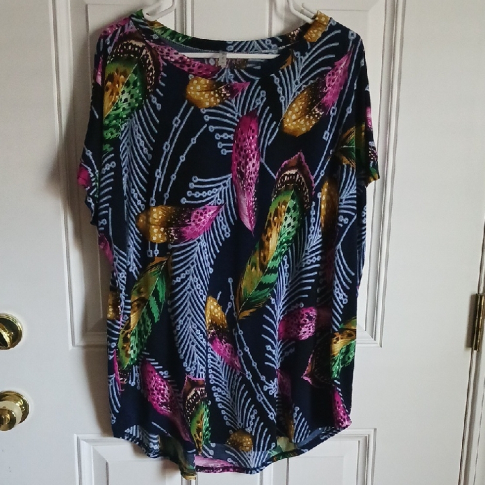 Colorful Feather Print Women's Top